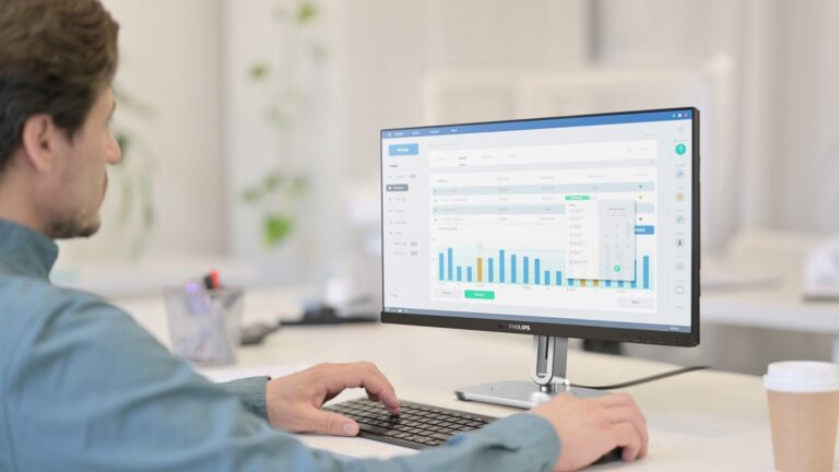 Produktives und umweltfreundliches Arbeiten mit den neuen Philips Monitoren Produktives und umweltfreundliches Arbeiten mit den neuen Philips Monitoren